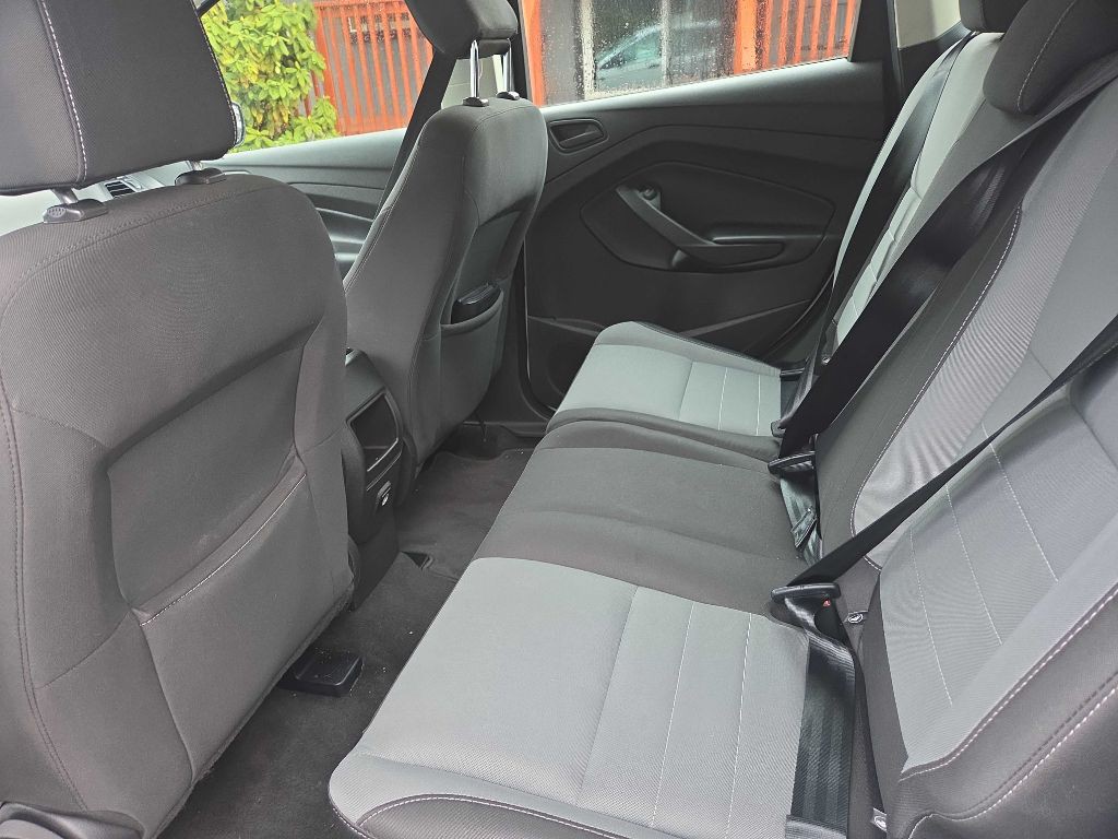 2019 Ford Escape Image 12