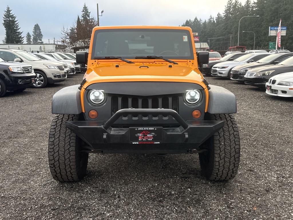 2012 Jeep Wrangler Unlimited Image 3