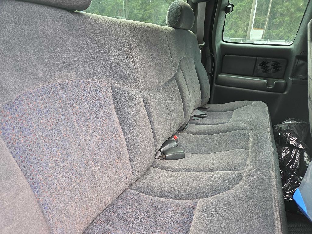 2001 Chevrolet Silverado 1500 Image 11