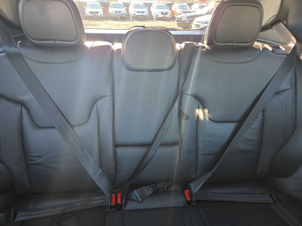 2016 Jeep Renegade Image 12