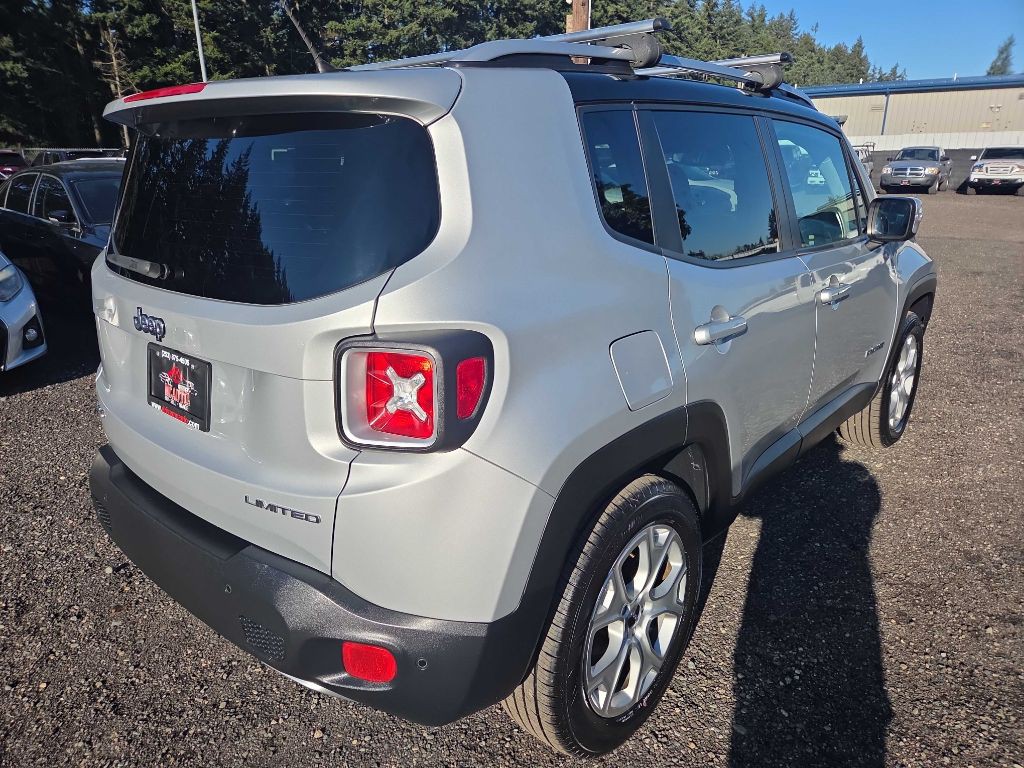 2016 Jeep Renegade Image 8