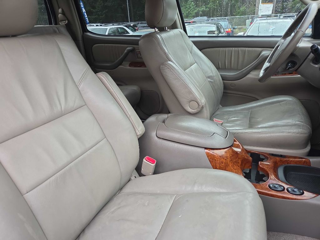 2005 Toyota Tundra Image 10