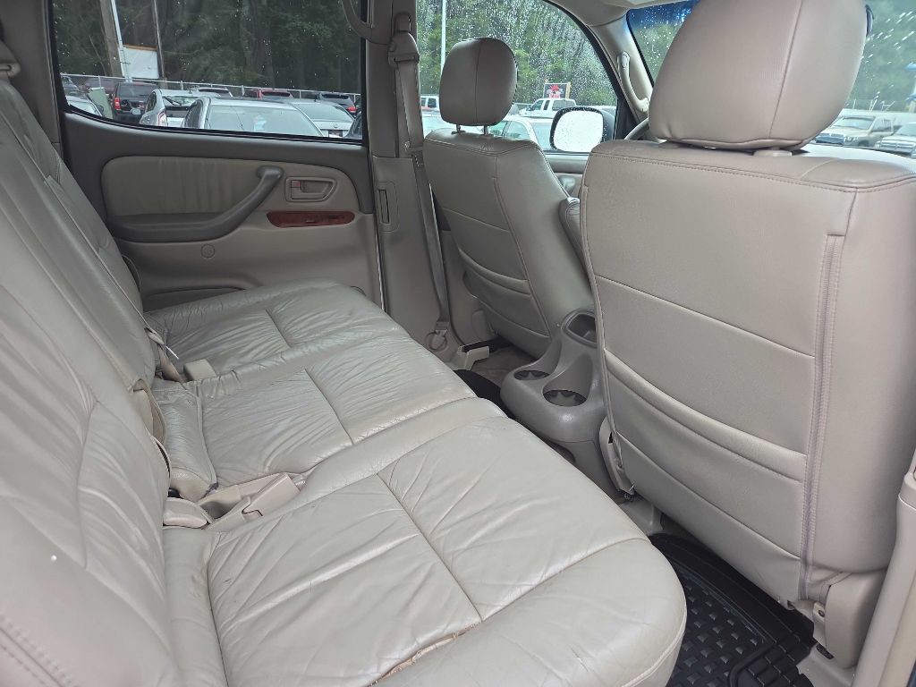 2005 Toyota Tundra Image 11