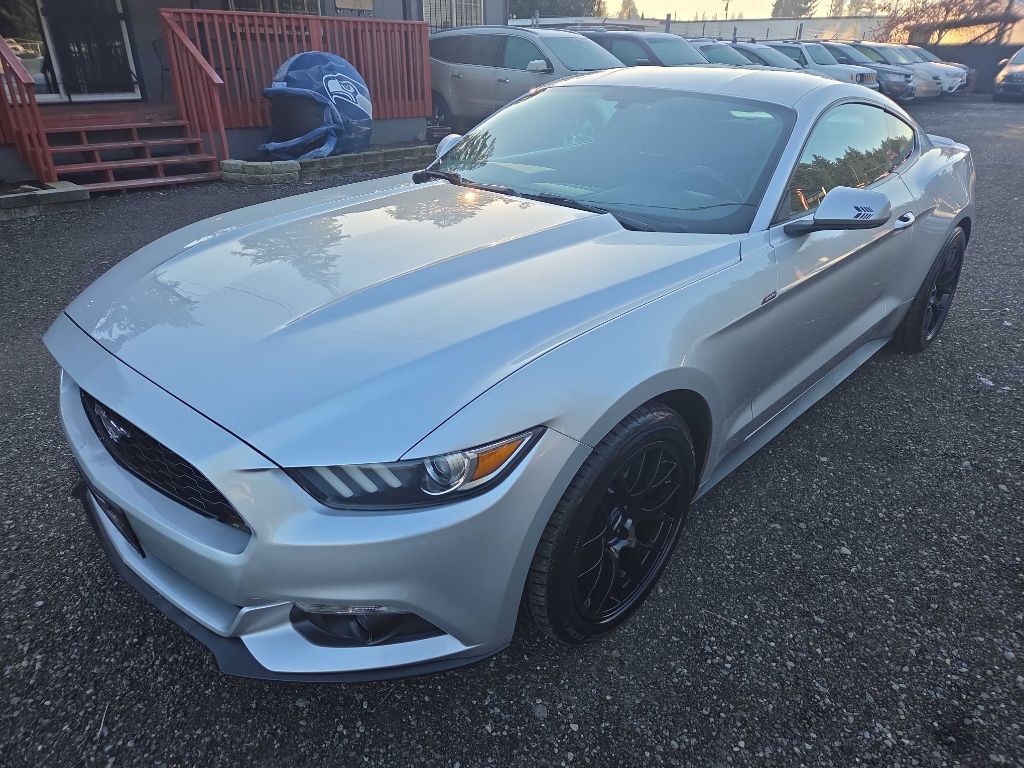 2015 Ford Mustang Image 4