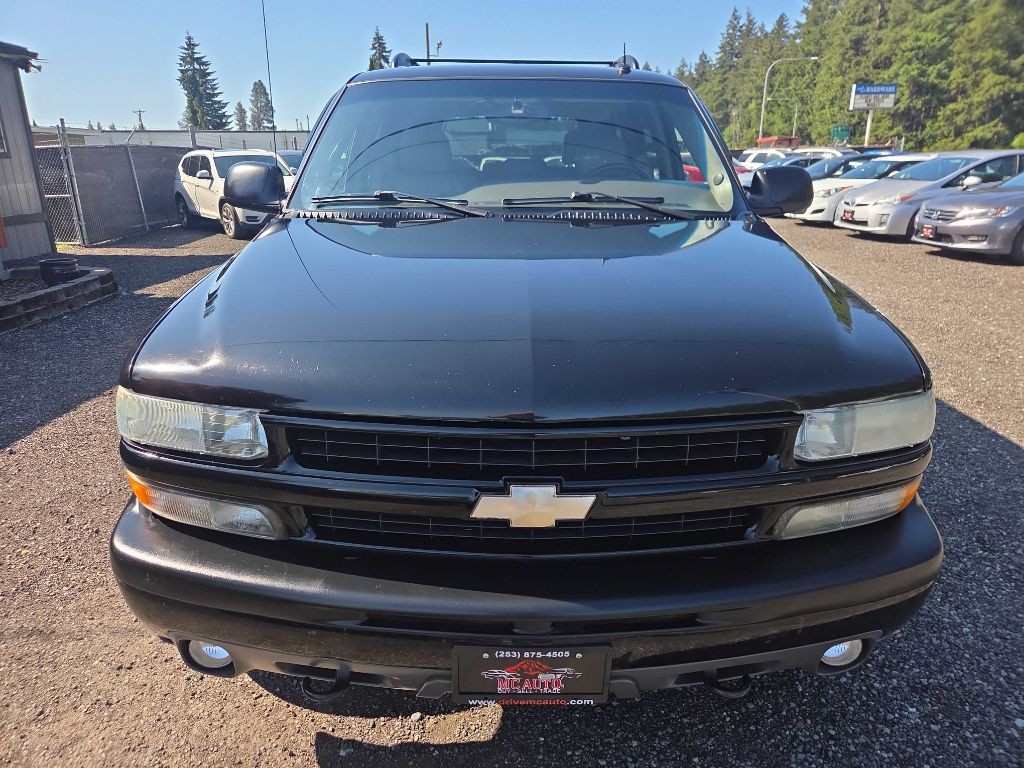 2004 Chevrolet Tahoe Image 5