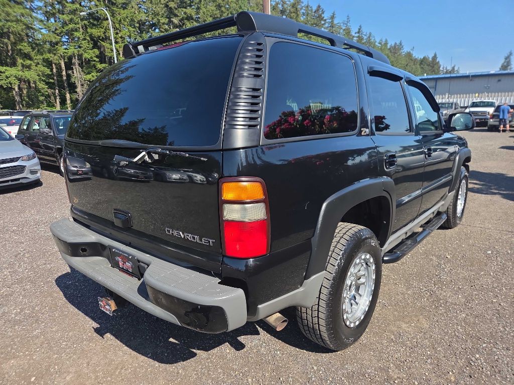 2004 Chevrolet Tahoe Image 8