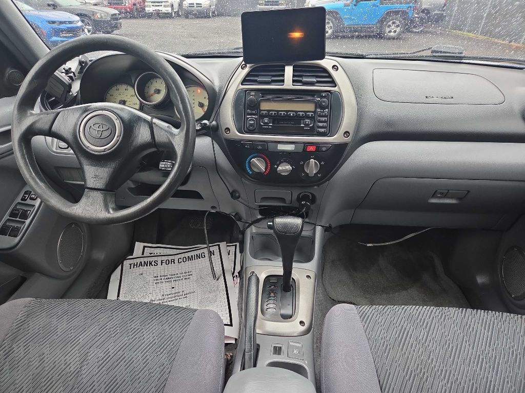 2002 Toyota Rav4 Image 9