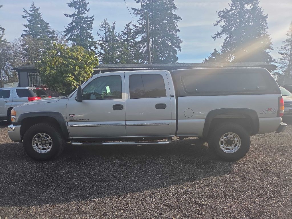 2005 GMC Sierra 2500 Image 5