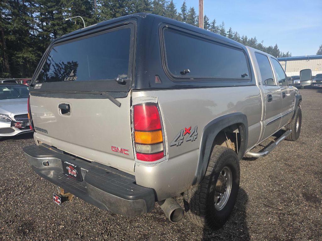 2005 GMC Sierra 2500 Image 8