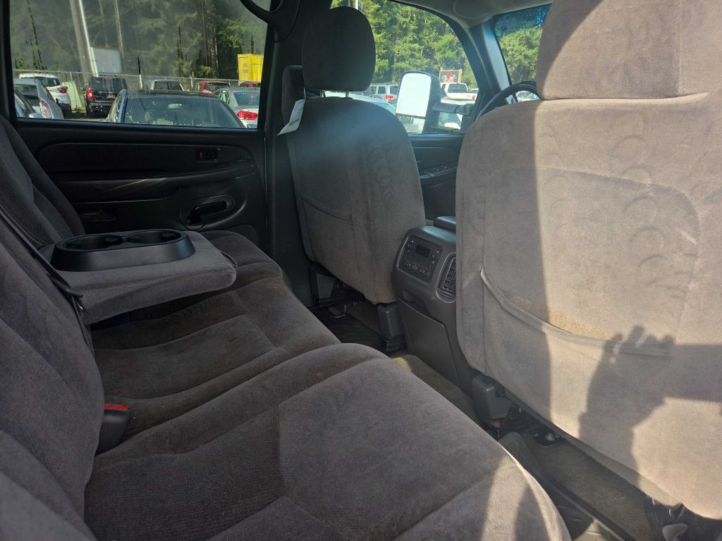 2005 GMC Sierra 2500 Image 11