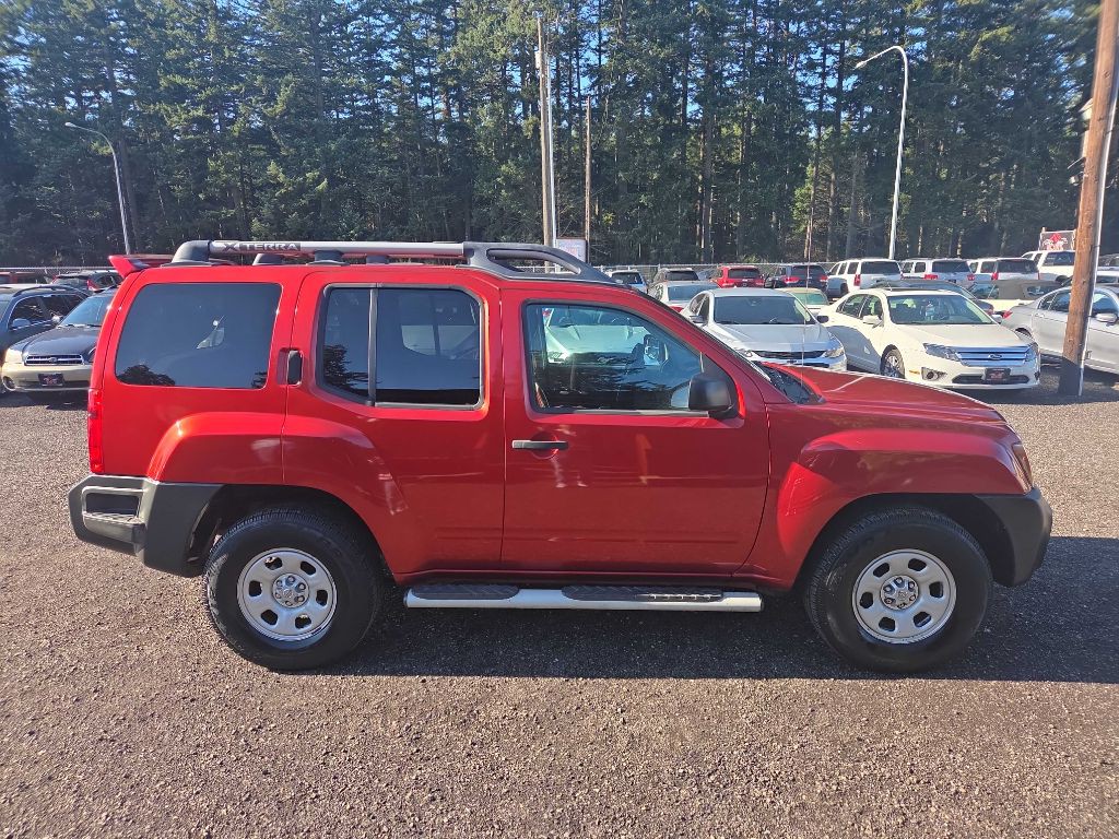 2012 Nissan Xterra Image 1