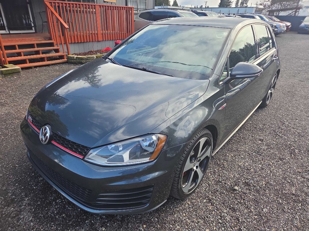 2016 Volkswagen GTI Image 4