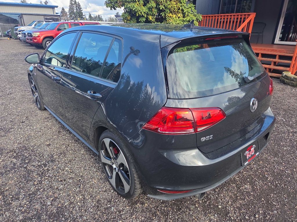2016 Volkswagen GTI Image 6