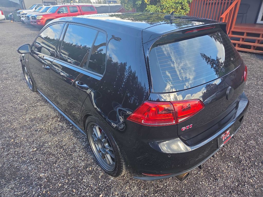 2015 Volkswagen GTI Image 6