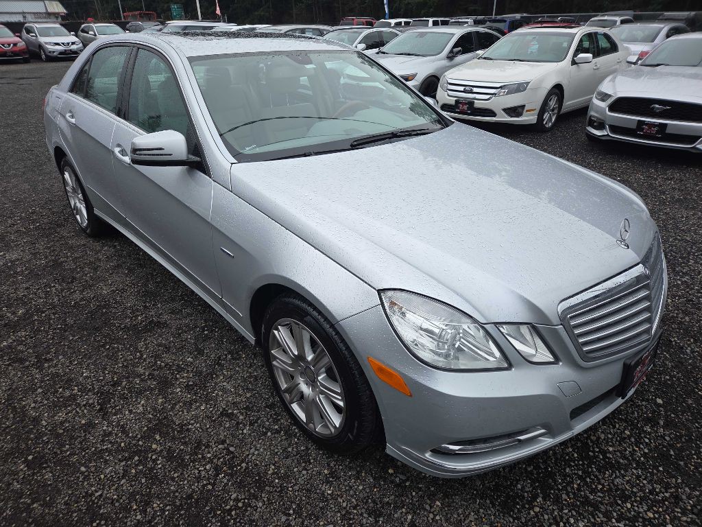 2012 Mercedes-Benz E-Class Image 2
