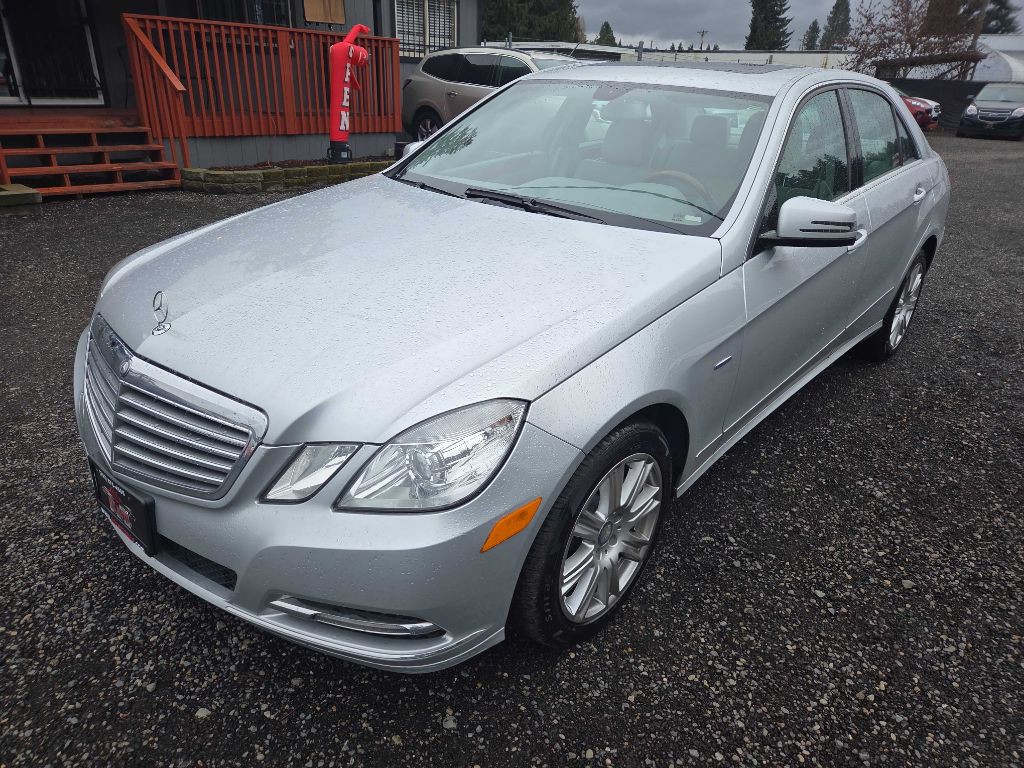 2012 Mercedes-Benz E-Class Image 4