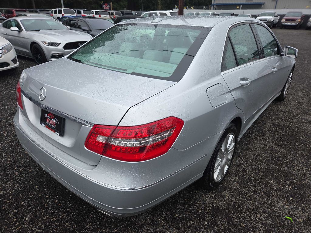 2012 Mercedes-Benz E-Class Image 8