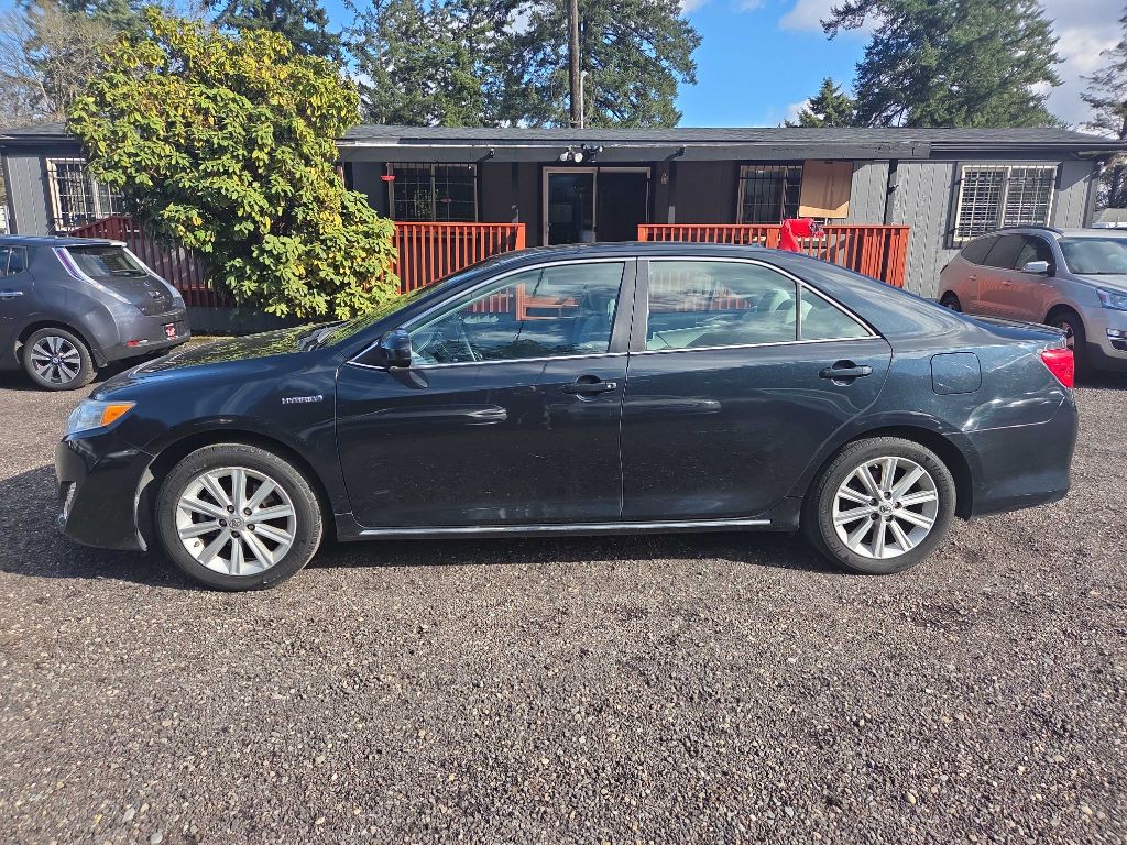 2012 Toyota Camry Image 5