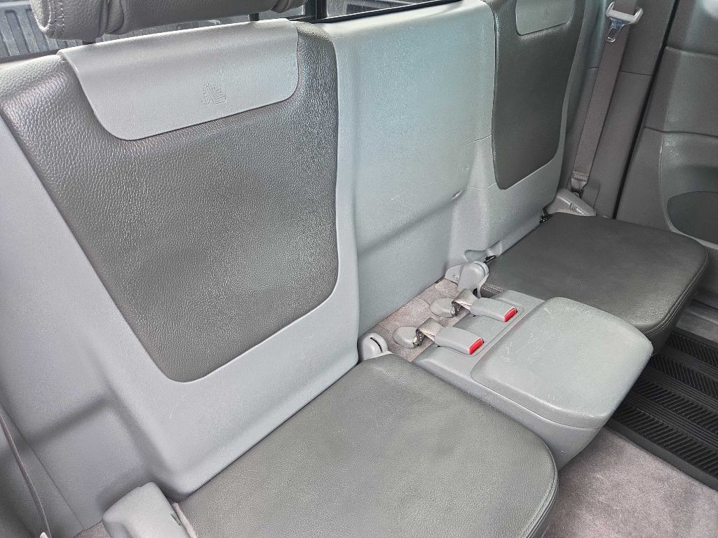 2011 Toyota Tacoma Image 10