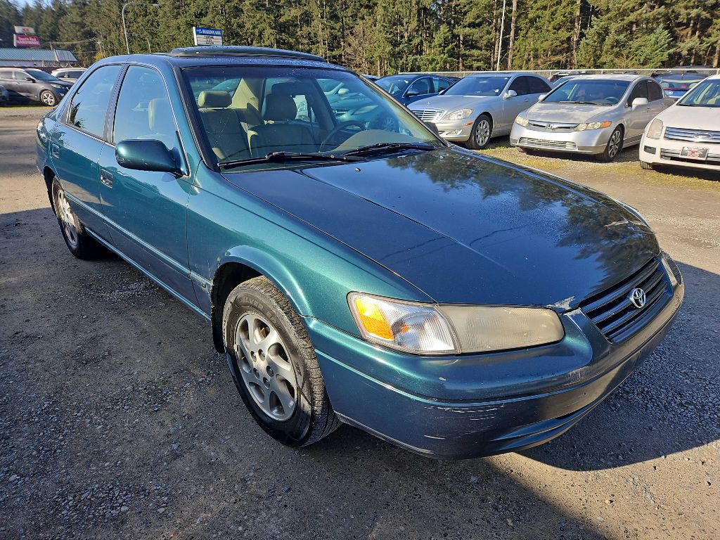 1997 Toyota Camry Image 5