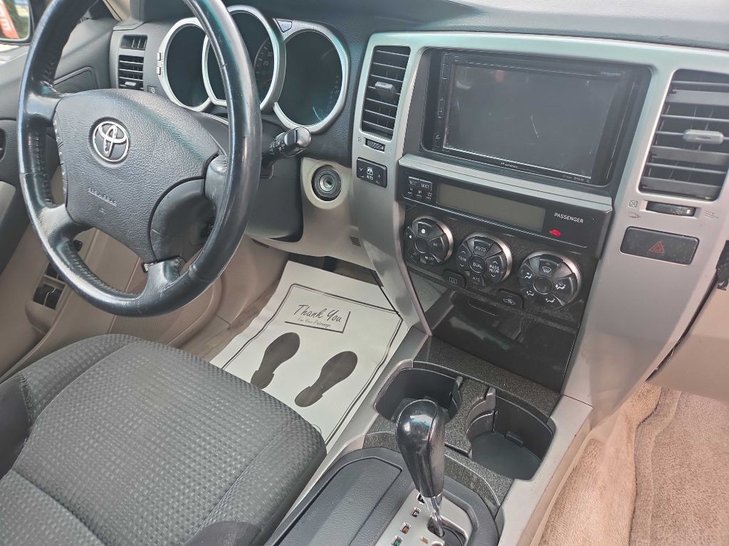 2004 Toyota 4Runner Image 10
