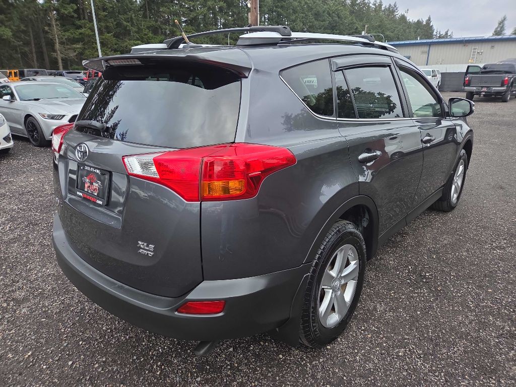 2014 Toyota Rav4 Image 8