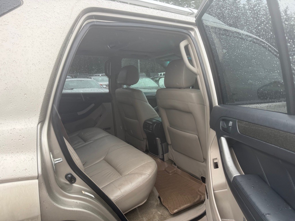 2003 Toyota 4Runner Image 13