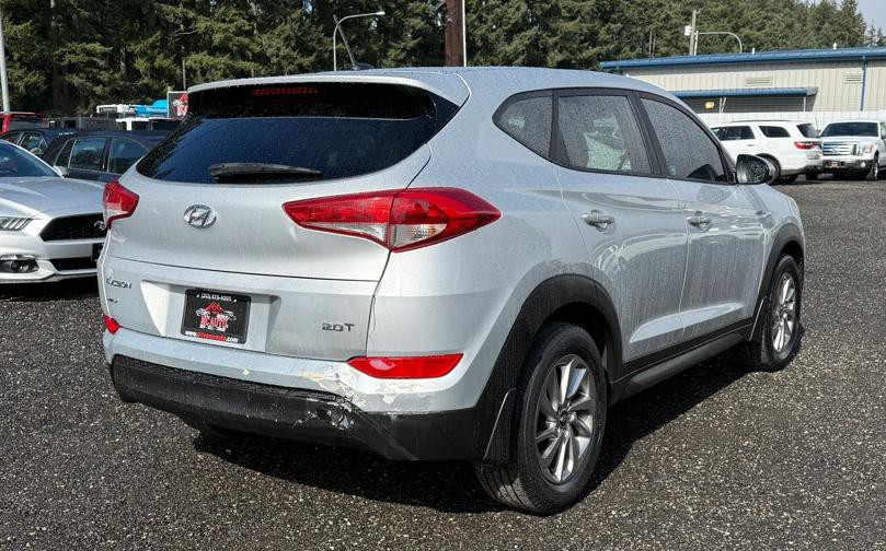 2017 Hyundai Tucson Image 8