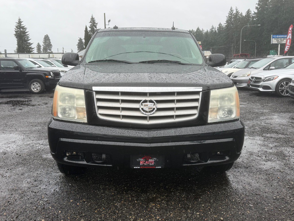 2003 Cadillac Escalade Image 3
