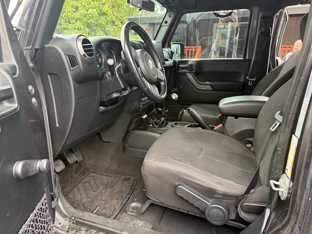 2018 Jeep Wrangler Image 9