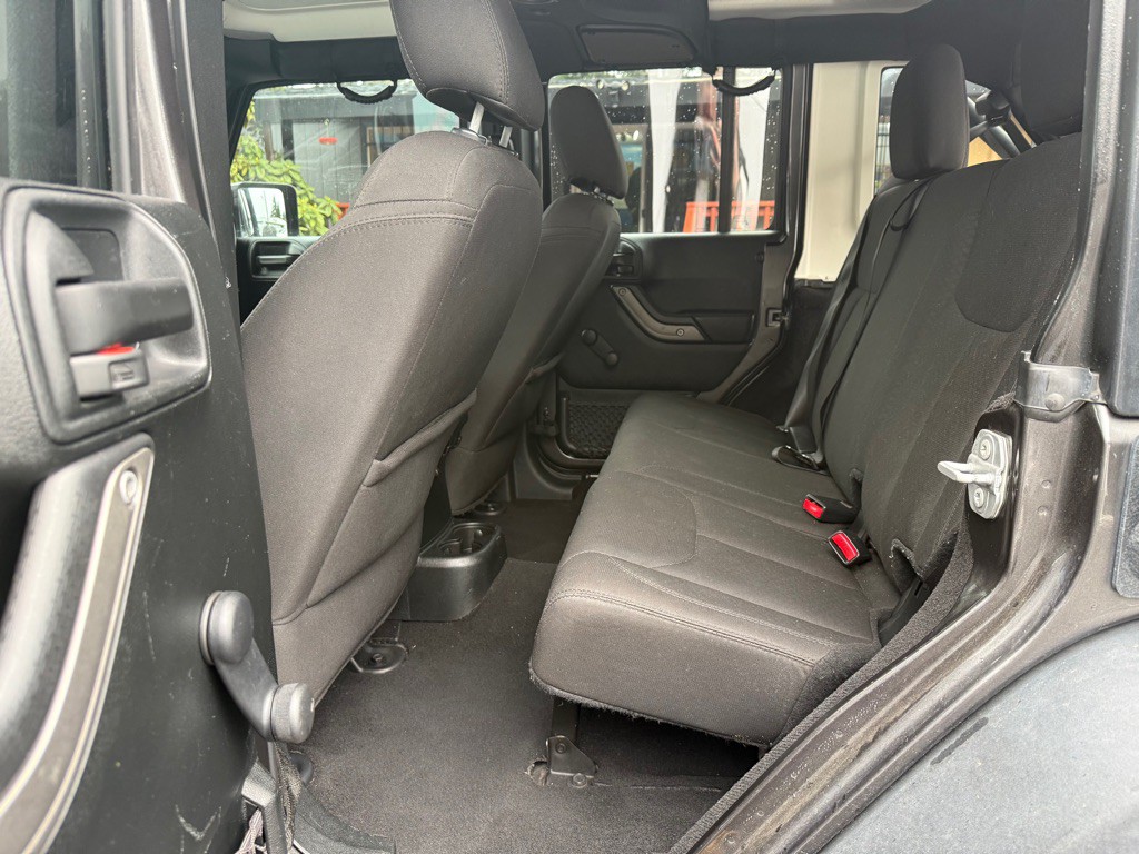 2018 Jeep Wrangler Image 10