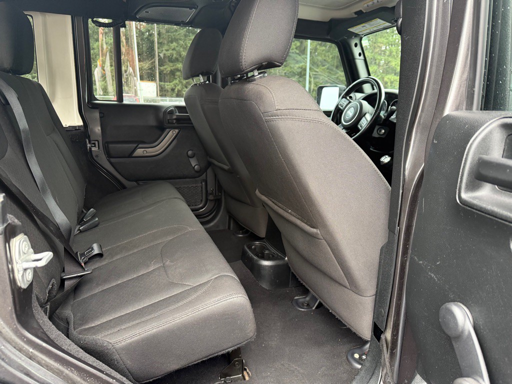 2018 Jeep Wrangler Image 12
