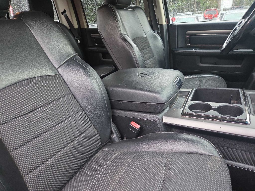 2014 RAM 1500 Image 10