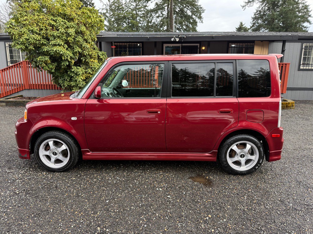2006 Scion xB Image 5