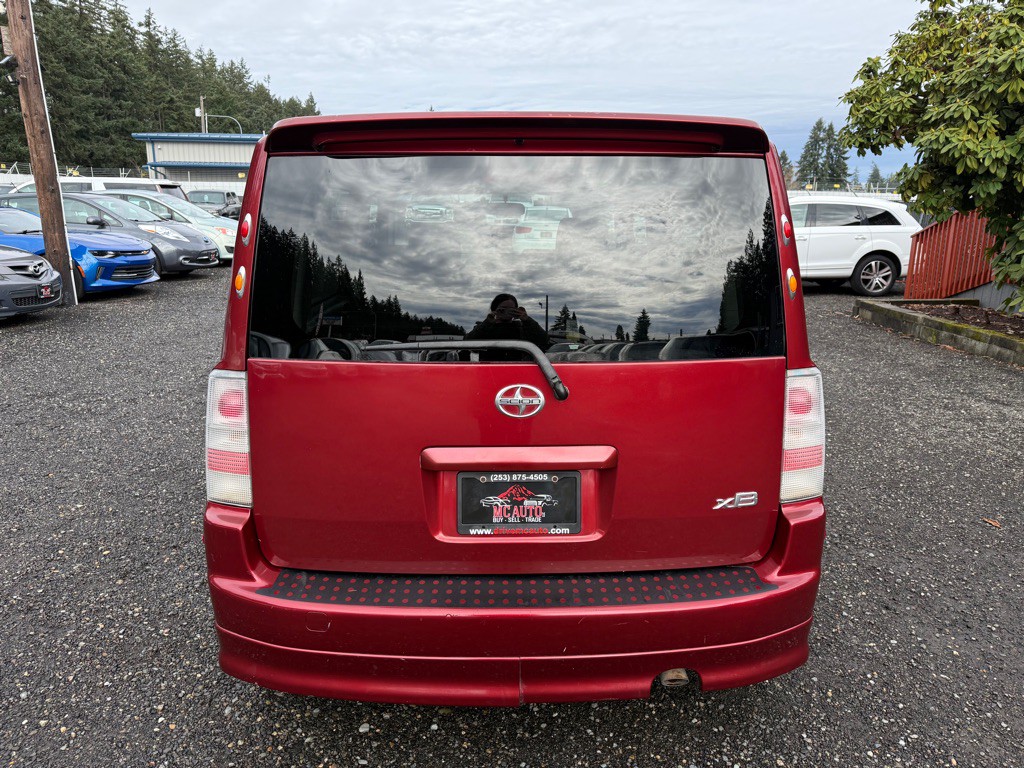 2006 Scion xB Image 7