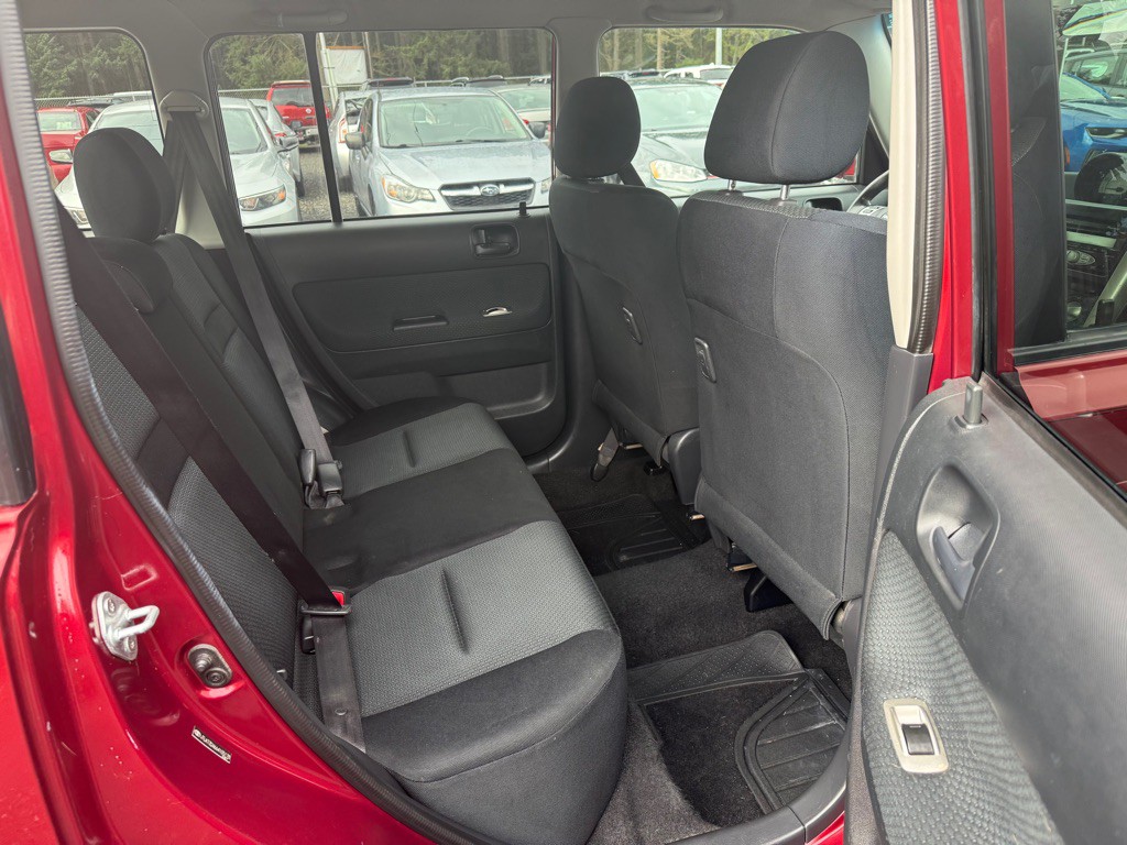 2006 Scion xB Image 12