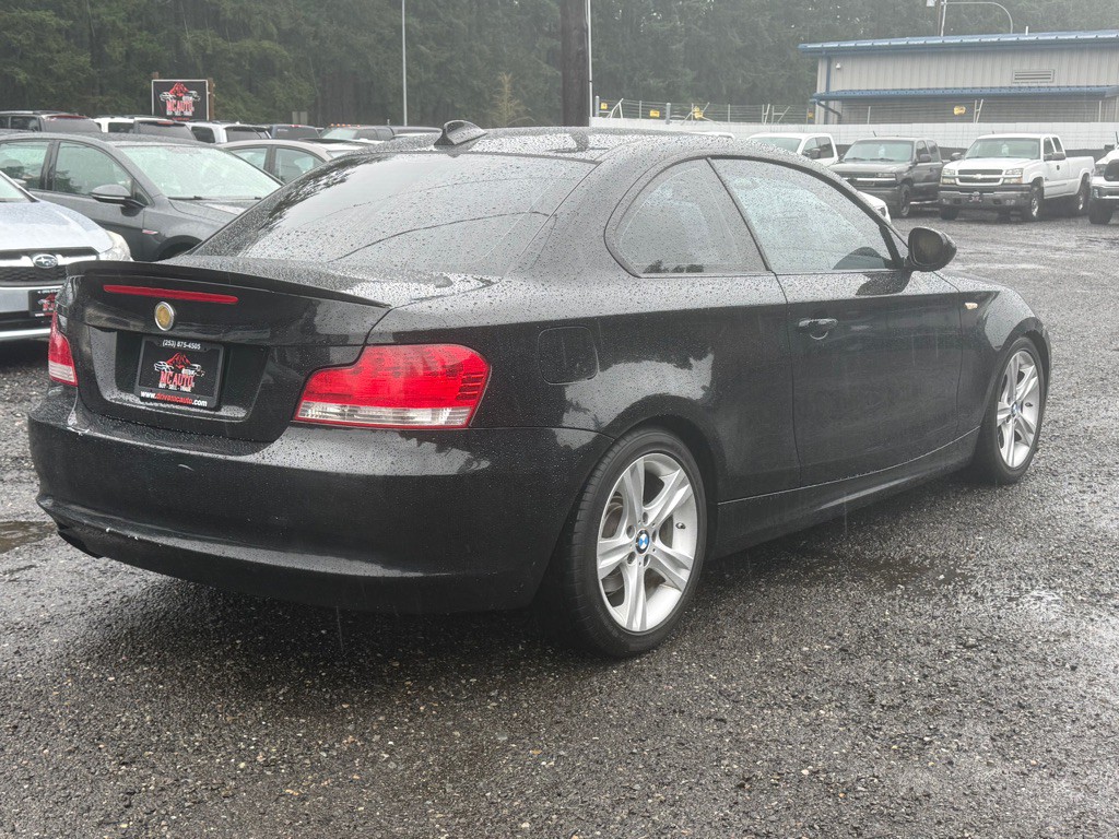 2010 BMW 1 Series Image 8