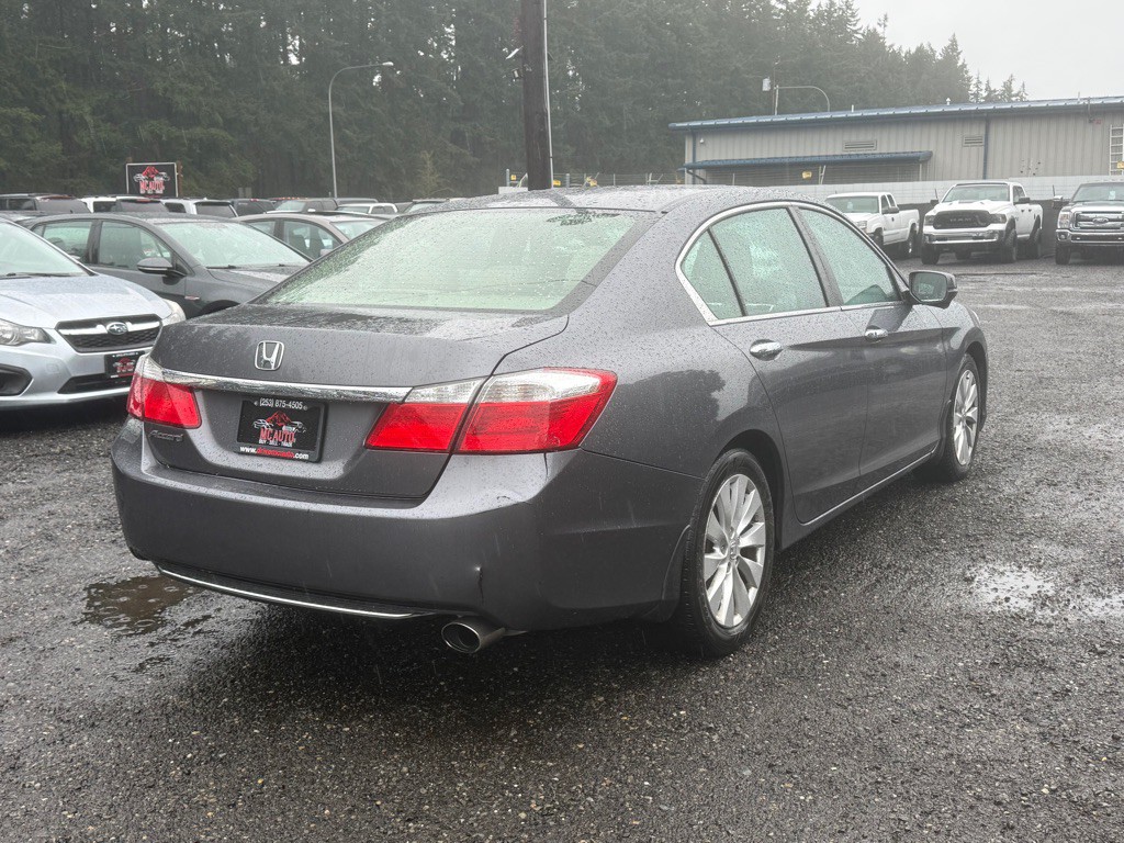 2013 Honda Accord Image 8