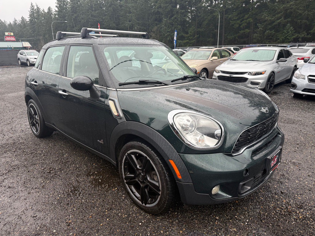 2012 MINI Countryman Image 2