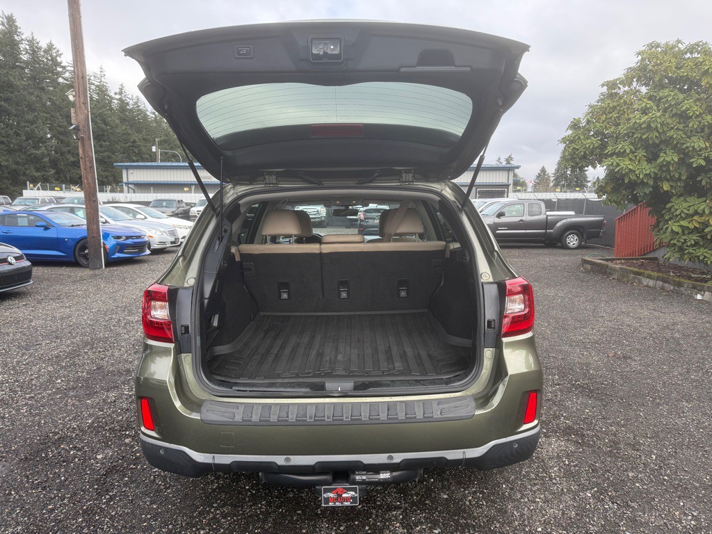 2017 Subaru Outback Image 11
