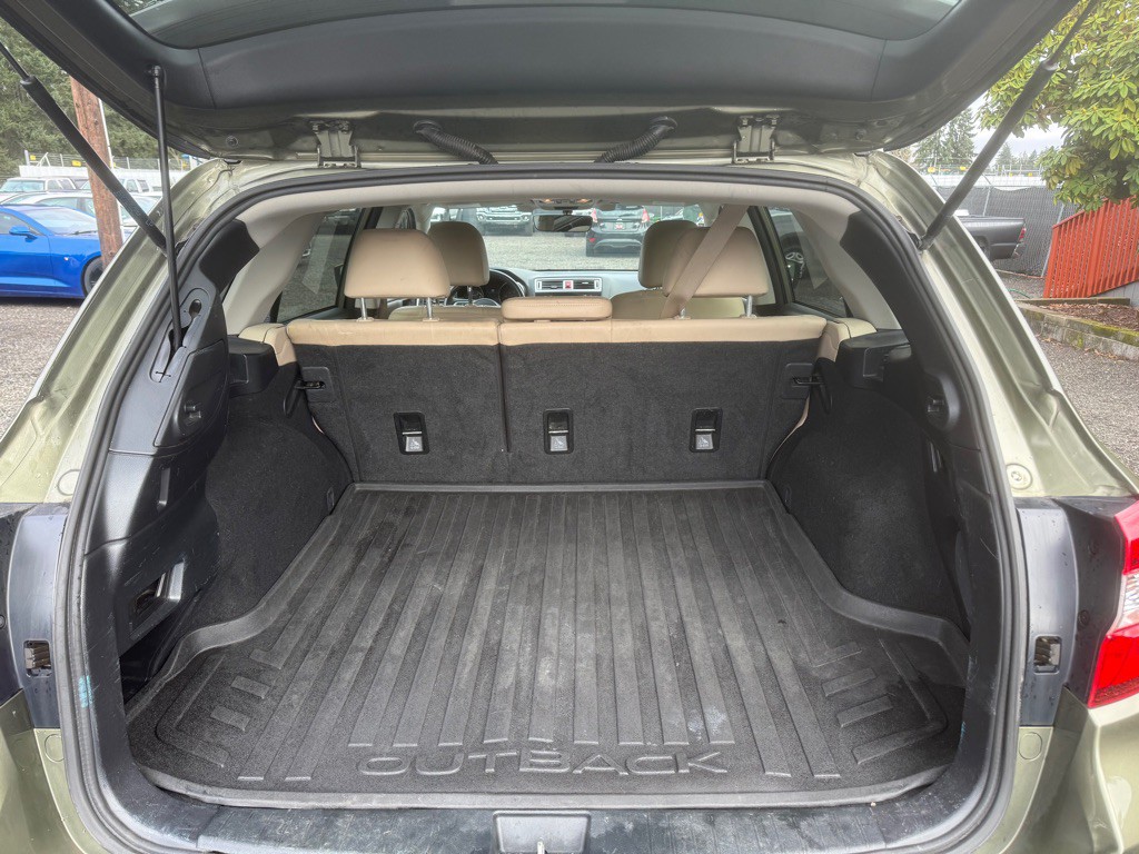 2017 Subaru Outback Image 12