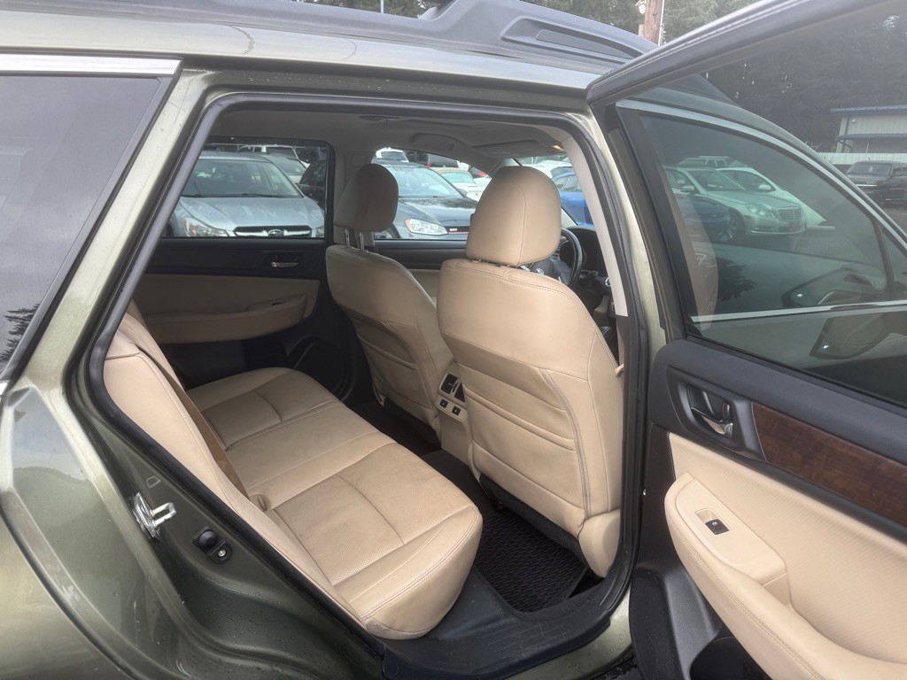 2017 Subaru Outback Image 13