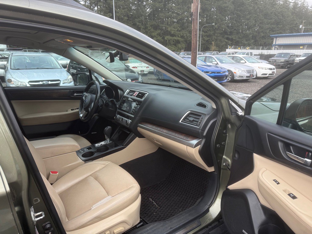 2017 Subaru Outback Image 14