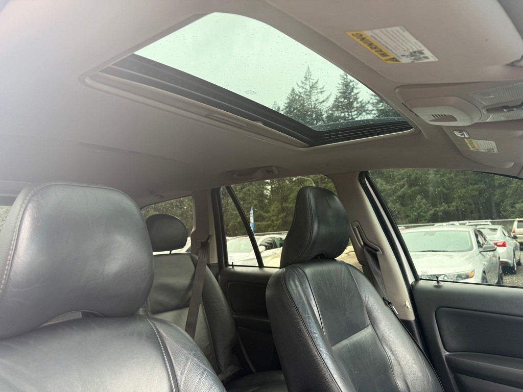 2008 Volvo XC90 Image 16