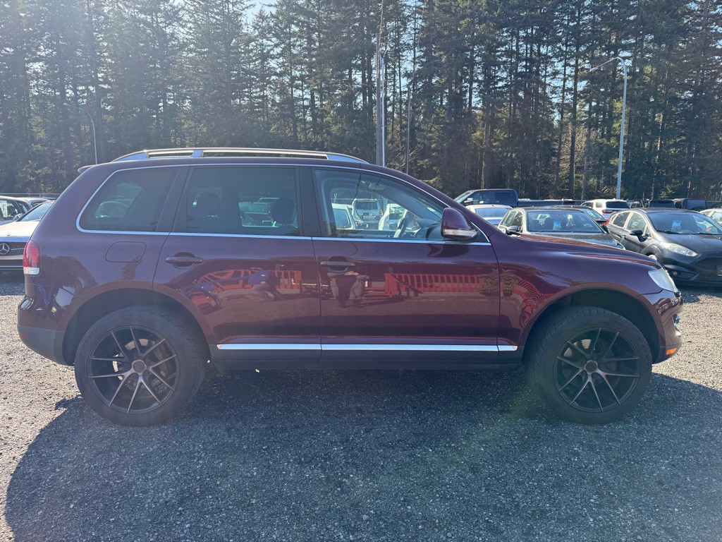 2008 Volkswagen Touareg Image 1