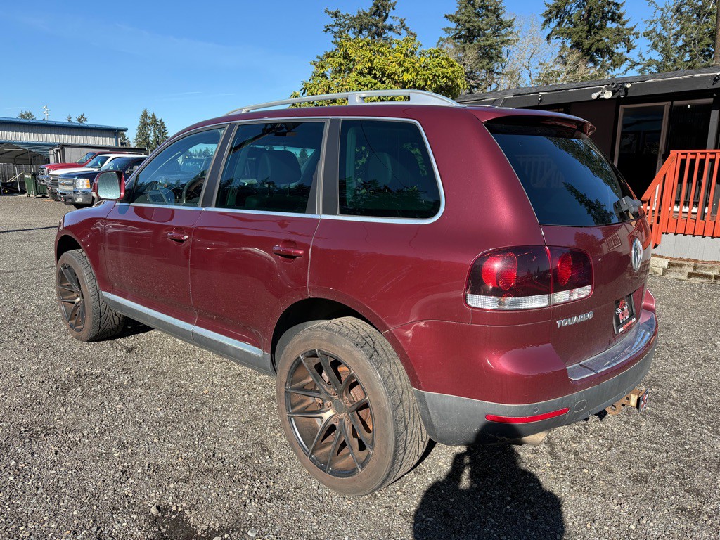 2008 Volkswagen Touareg Image 6