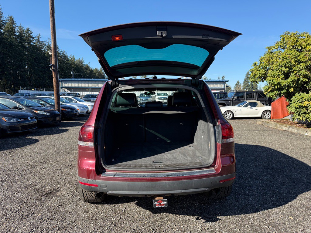 2008 Volkswagen Touareg Image 11