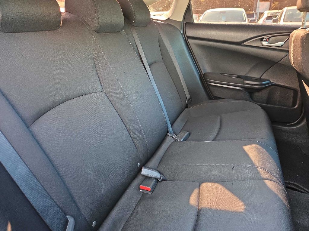 2019 Honda Civic Image 10