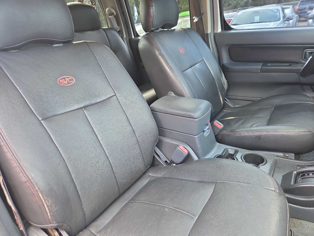2003 Nissan Frontier Image 11