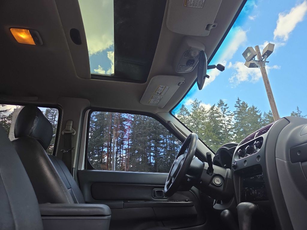 2003 Nissan Frontier Image 14